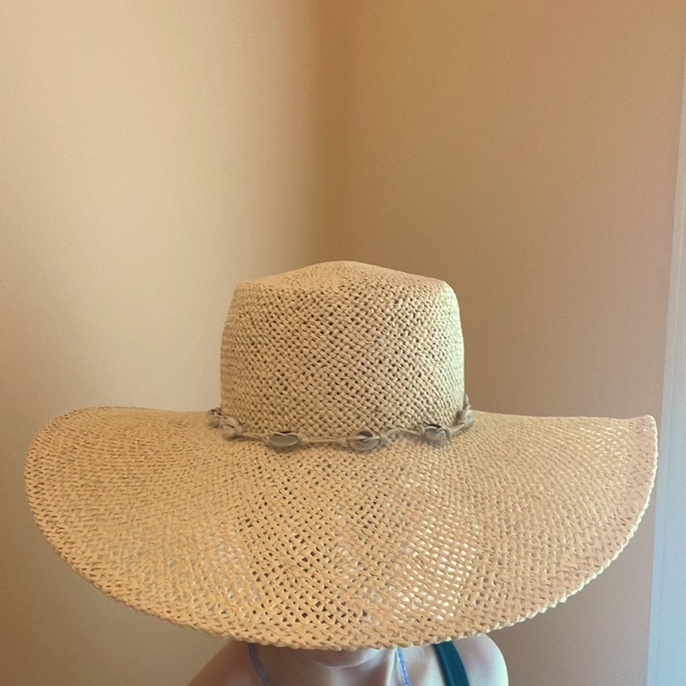 Straw Hat w/ Cowrie Shell band Wide-Brim Raffia Floppy Sun Hat NWOT San Diego Co - Picture 8 of 12
